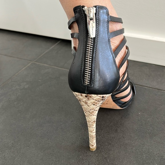 Coach strap heels 39 - Picture 3 of 4